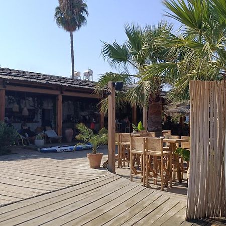 Lca4 Flat For You Apartment Larnaca Bagian luar foto