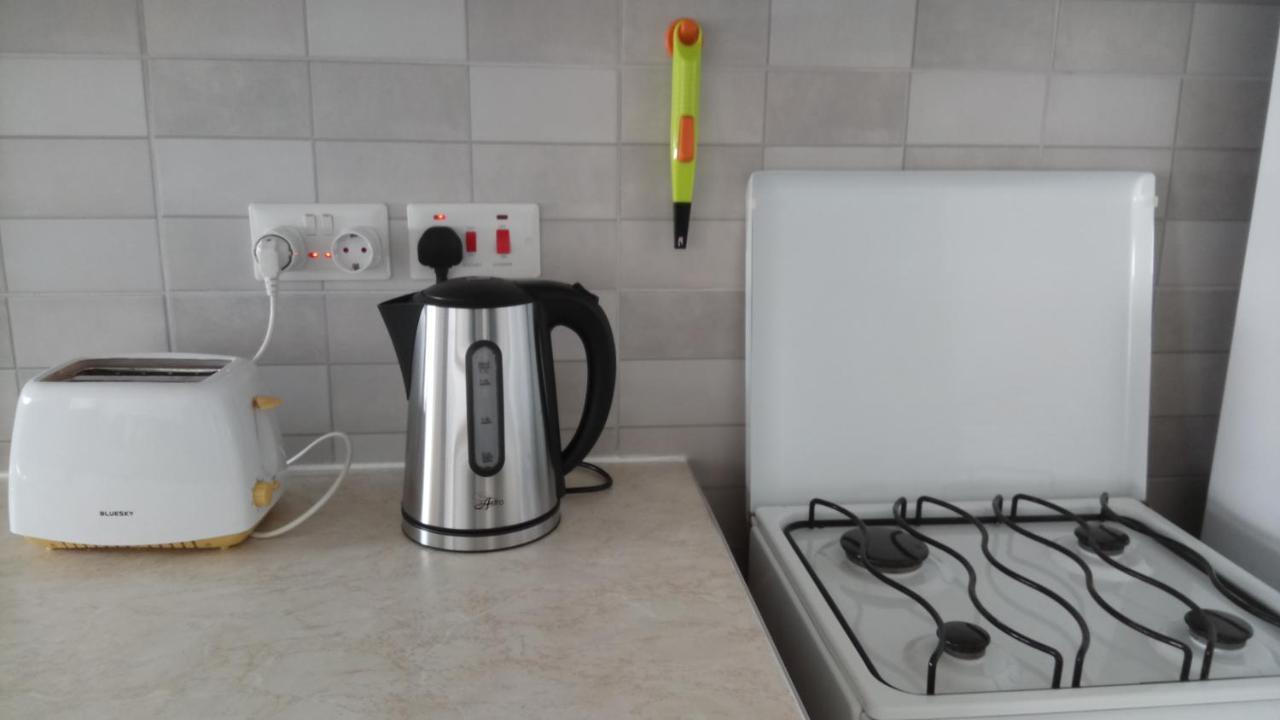 Lca4 Flat For You Apartment Larnaca Bagian luar foto