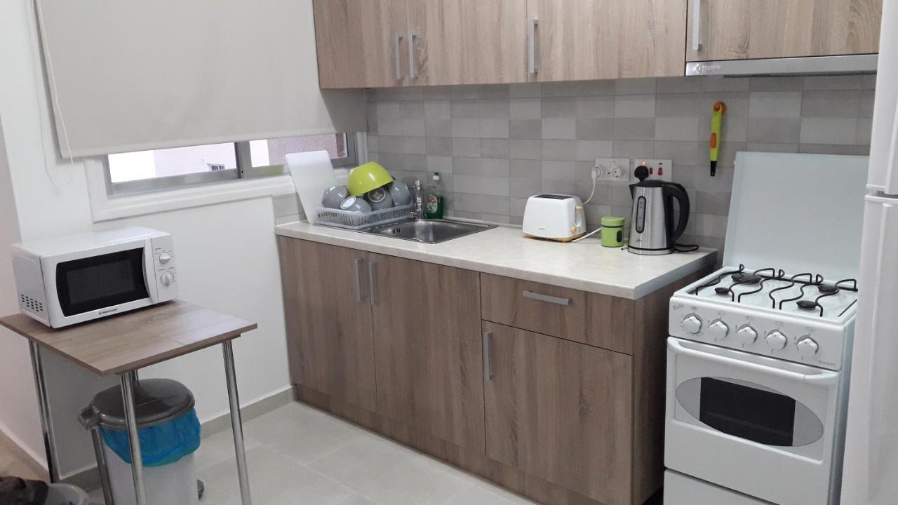 Lca4 Flat For You Apartment Larnaca Bagian luar foto
