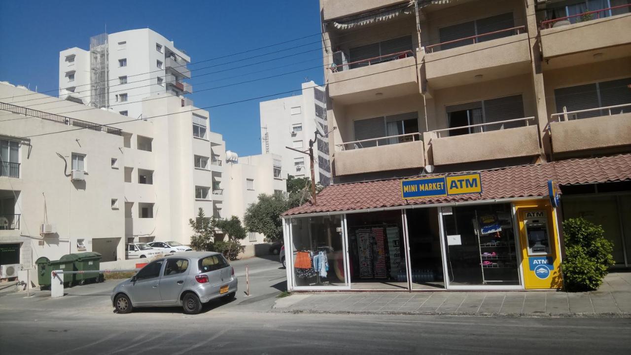 Lca4 Flat For You Apartment Larnaca Bagian luar foto