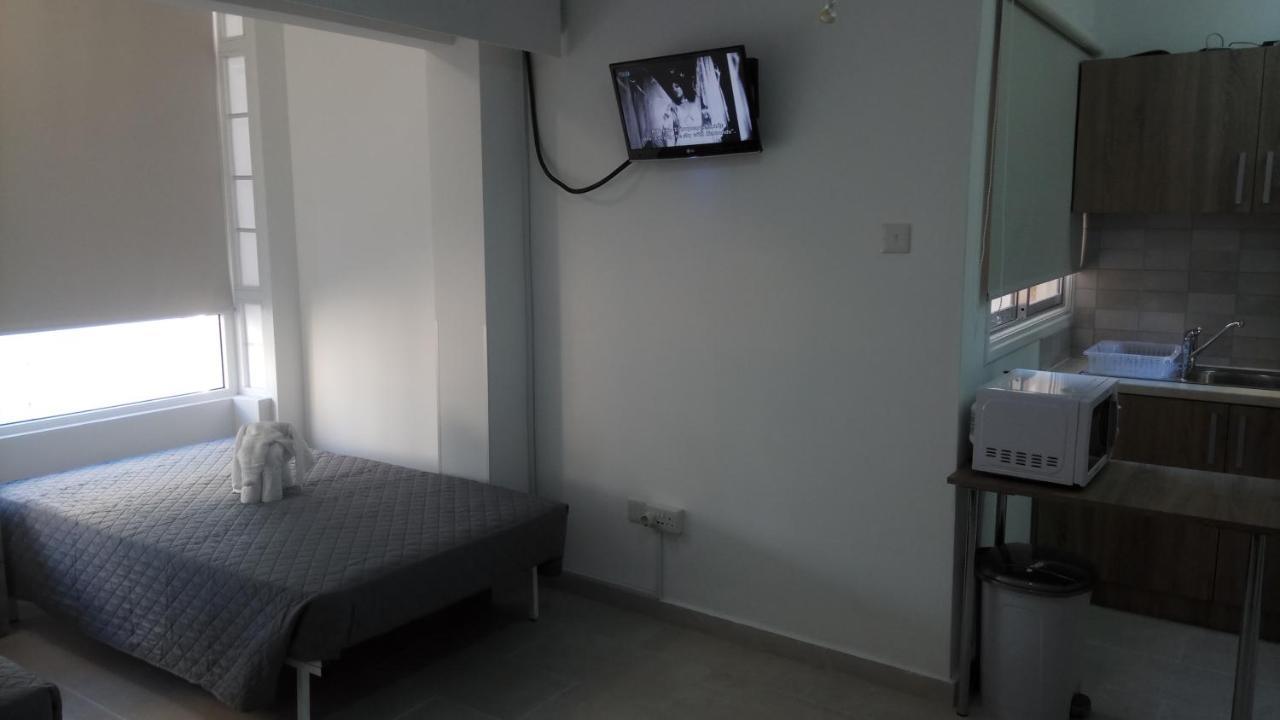 Lca4 Flat For You Apartment Larnaca Bagian luar foto
